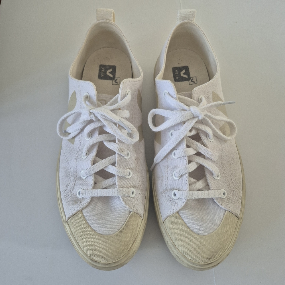 Veja sneakers
